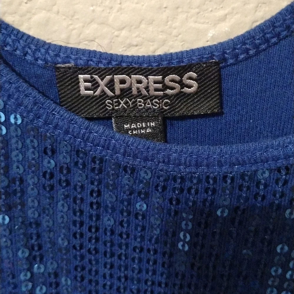Express Sequins Top - Picture 2 of 6